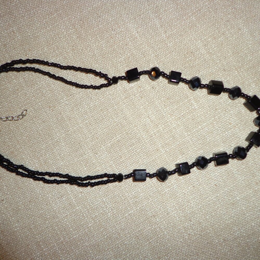 Beaded Black Necklace Lobster-Claw Hook Closure Adjustable Chain Seed Beads/ Cut